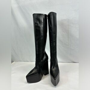 Versace
Tempest knee-high boots
